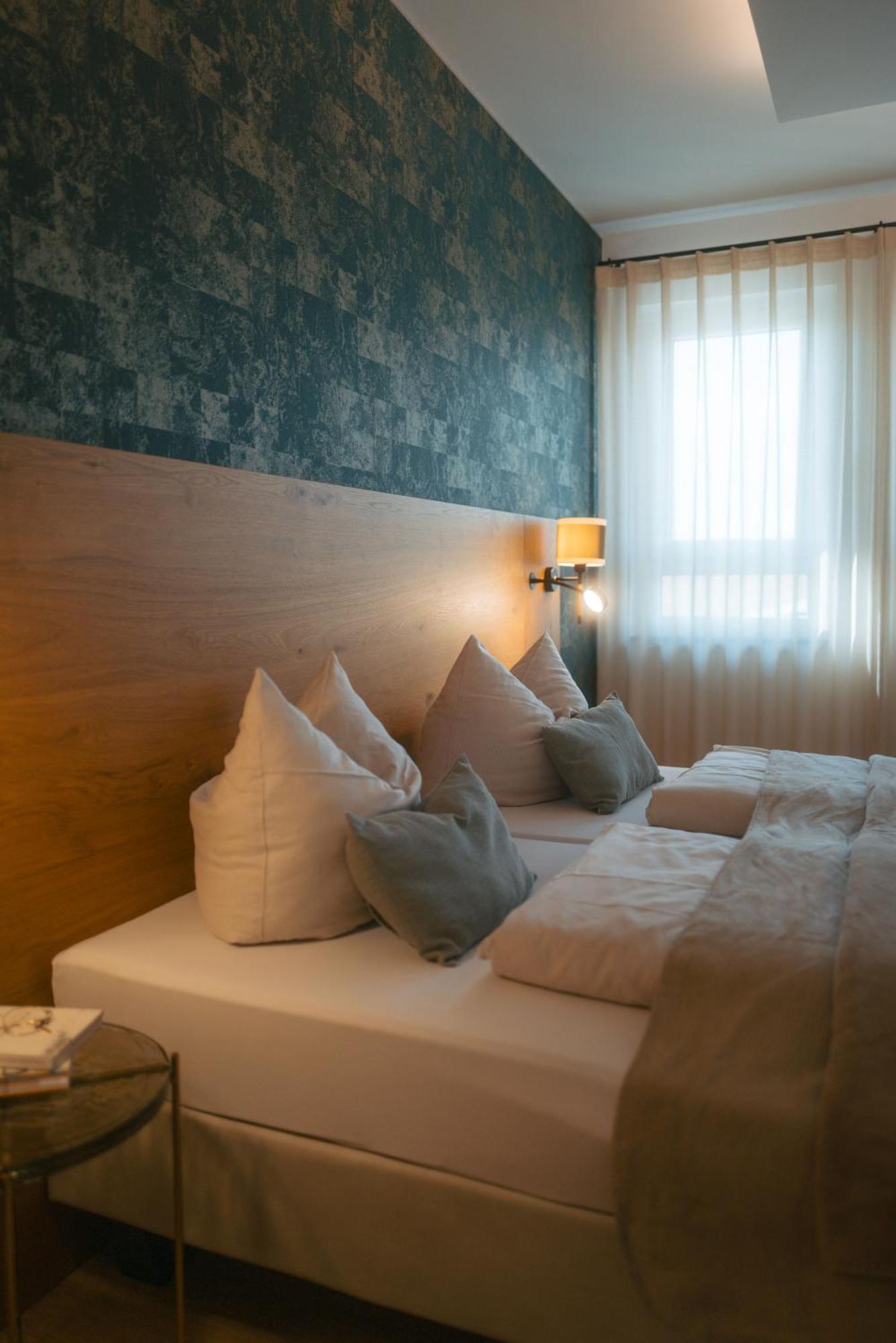 Hotel Poellners 20 Min Von Muenchen Hbf Petershausen 外观 照片